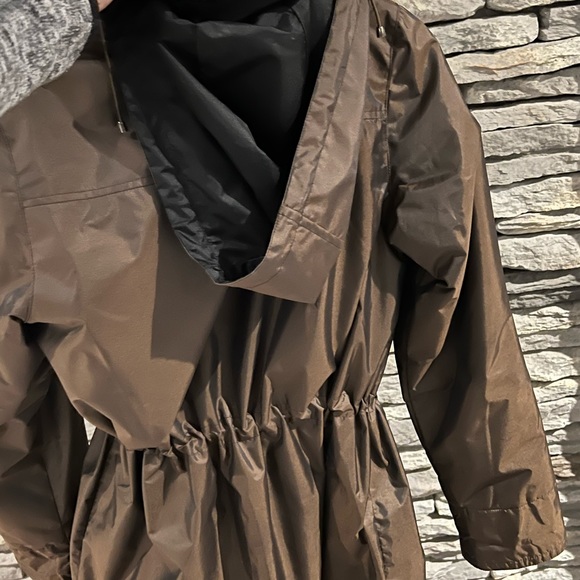 Womens (M) Jacket - Picture 3 of 5